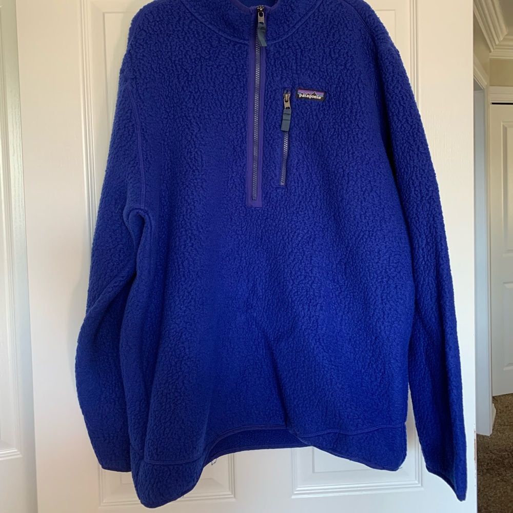 Quarter zip mens Patagonia fleece in royal blue